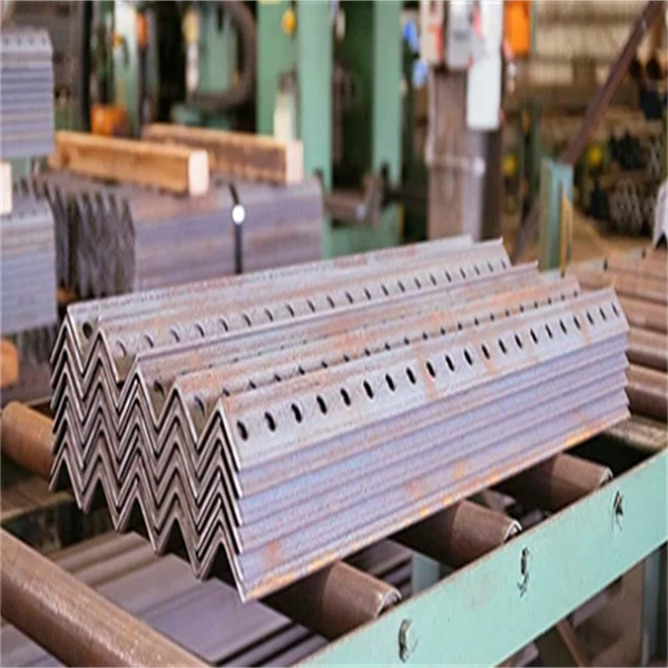 Vorteile der einzigartigen Leistung von Angle Steel und einer breiten Anwendung